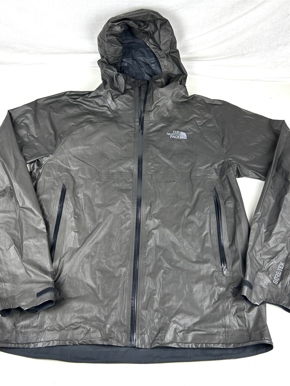The North Face Men's Medium Gortex Full Zip Gorpcore Waterproof Shell Jacket